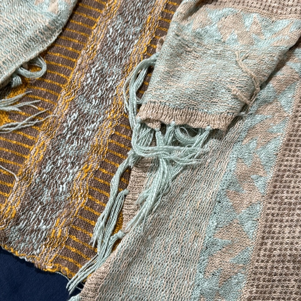 Cardigan - Picture 3 of 3